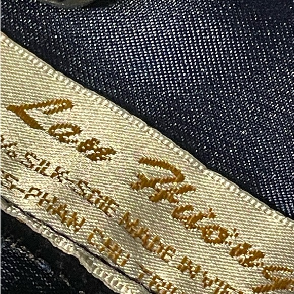 Designer embroidered silk robe made in Vietnam by Lan Huong Asian Belted pockets - Picture 9 of 9